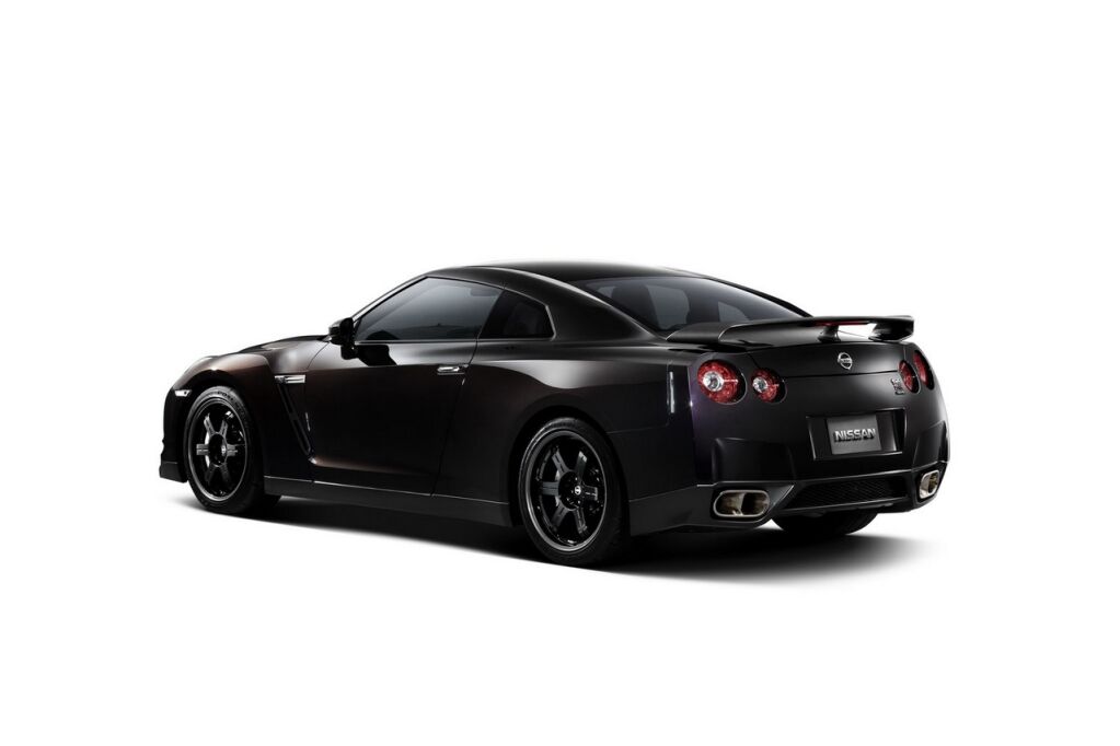 2010 Nissan gt-r spec v #5