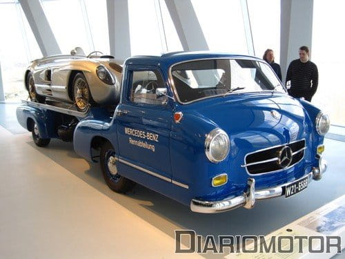 Museo de mercedes en stuttgart #3