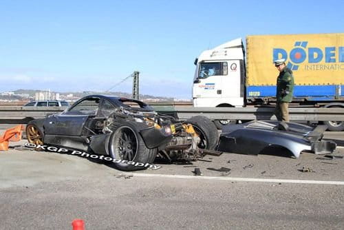 Una de accidentes caros, Pagani C9 y 9ff GT9-R