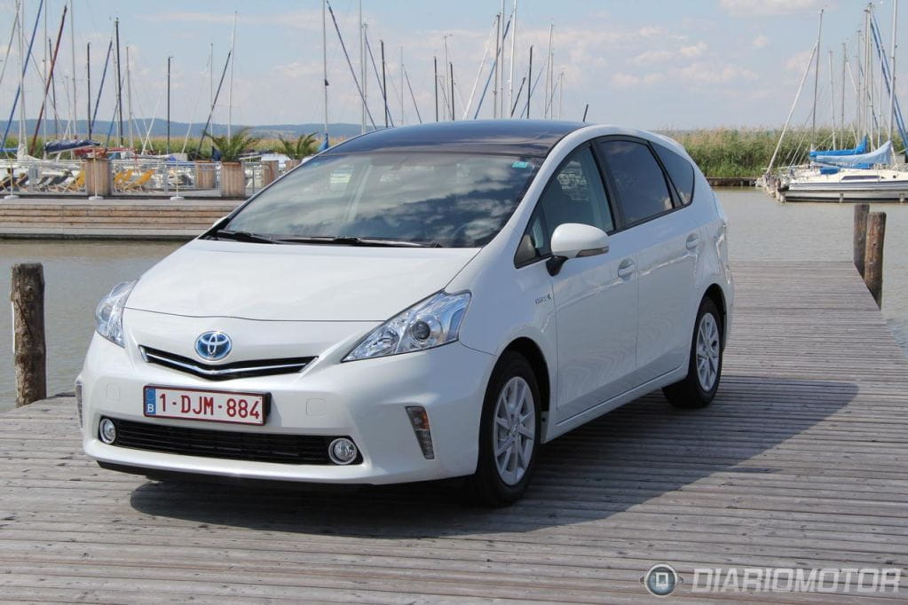 prueba toyota prius plus #3