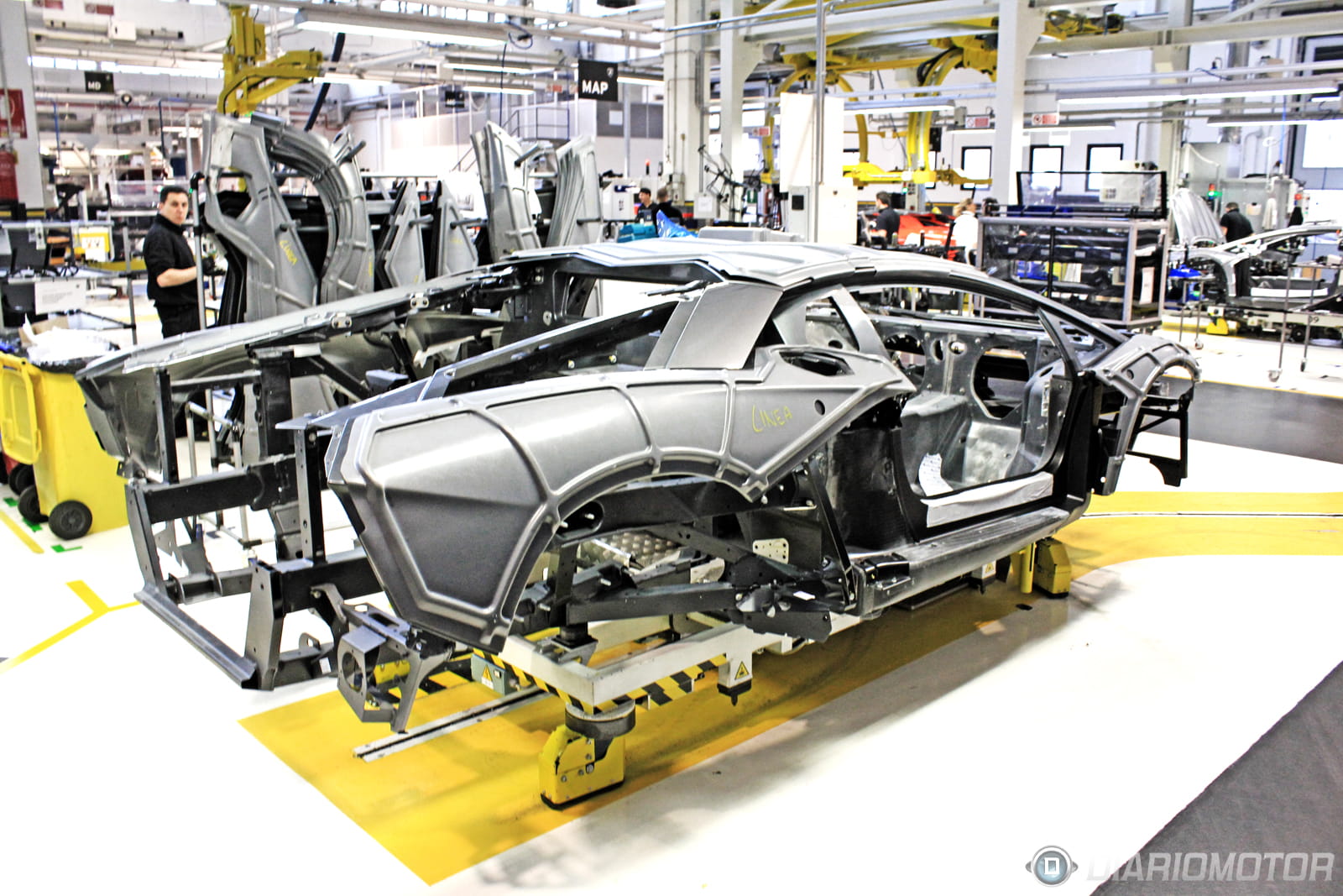 ¿Cómo se fabrica el Lamborghini Aventador? | Diariomotor
