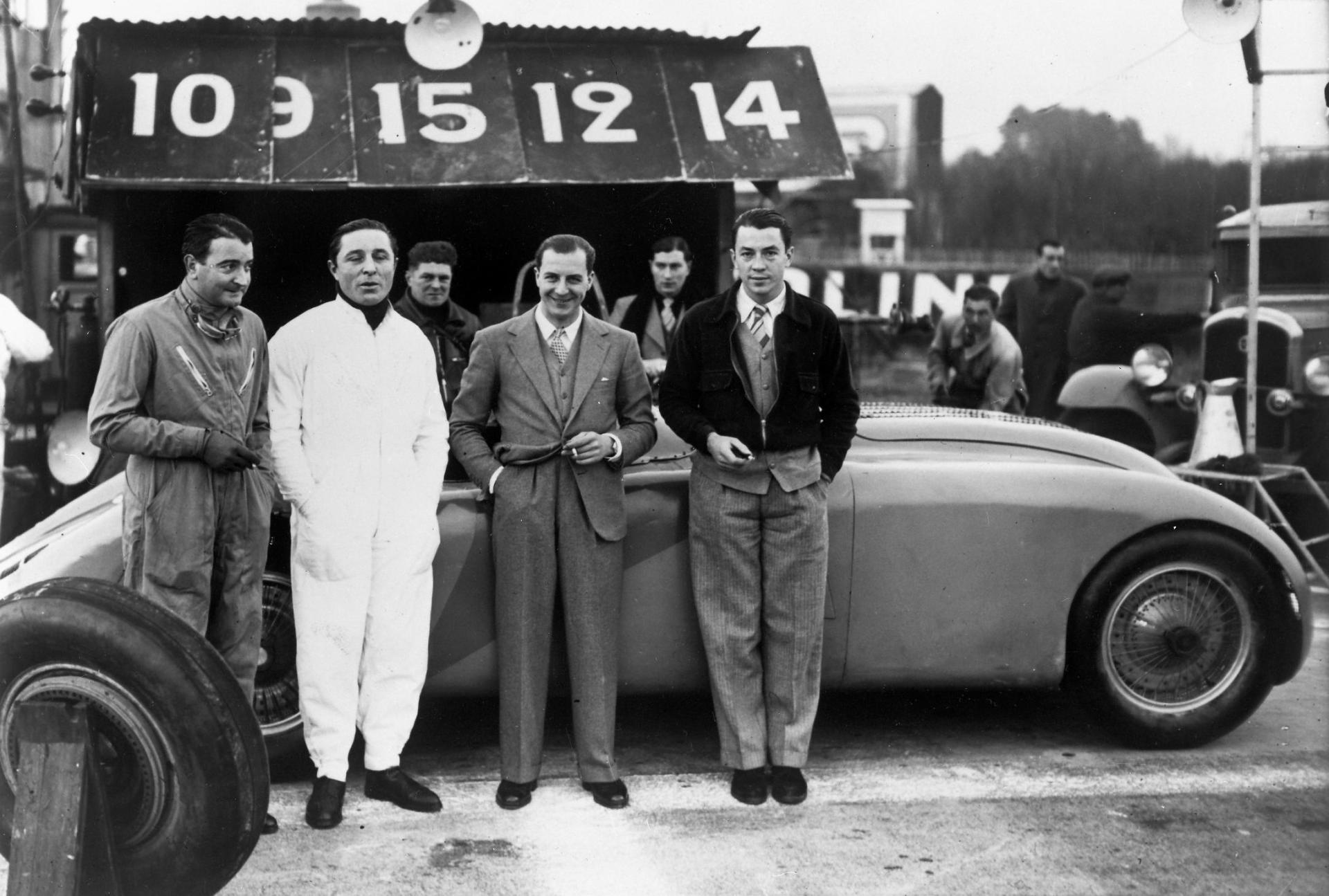 Bugatti - coches, precios y noticias de la marca | Diariomotor