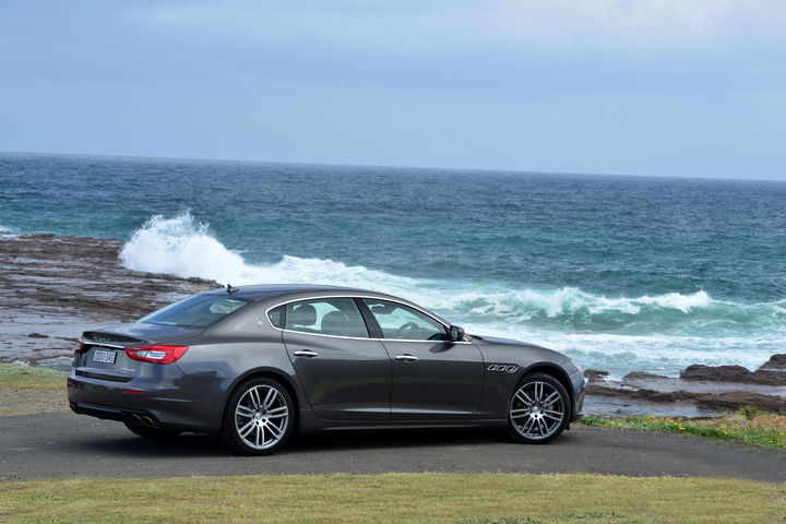 Maserati Quattroporte Ficha 1