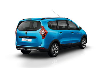 Vista trasera y lateral del Dacia Lodgy Stepway en color azul.