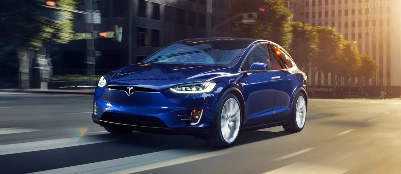 Tesla Model X 16