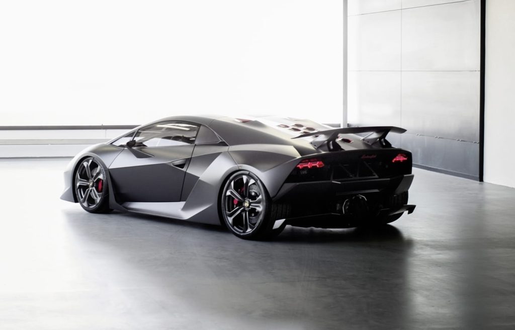 1 de los 20 codiciados Lamborghini Sesto Elemento está en venta por 3  Millones de euros | Diariomotor