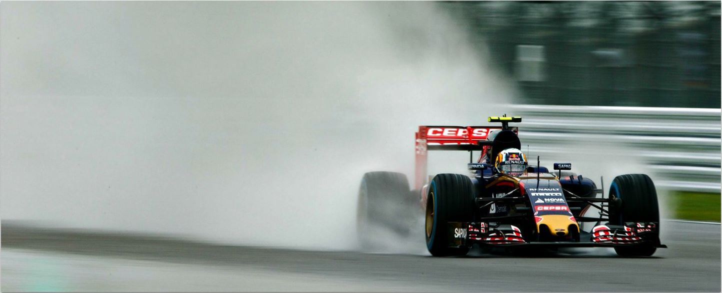 Carlos Sainz Jr., líder libres 1 GP Japón 2015