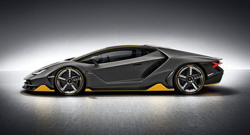 Vista lateral del Lamborghini Centenario mostrando su aerodinamismo y llantas de diseño exclusivo