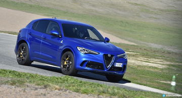 Alfa Romeo Stelvio Quadrifoglio Prueba 006 