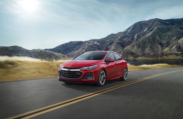 2019 Cruze Hatch Rs’ Front Fascia And Grille Is All New.