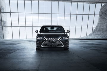 Lexus Es 2018 1