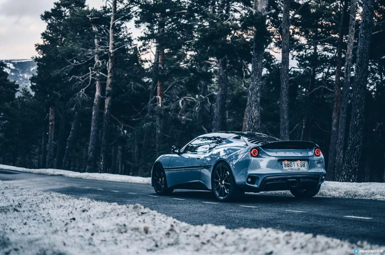 Lotus Evora 16