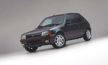 Peugeot 205 Blindado 1