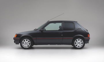 Peugeot 205 Blindado 4