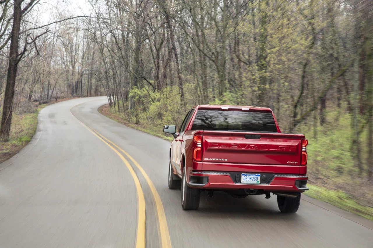 2019 Chevrolet Silverado Rst