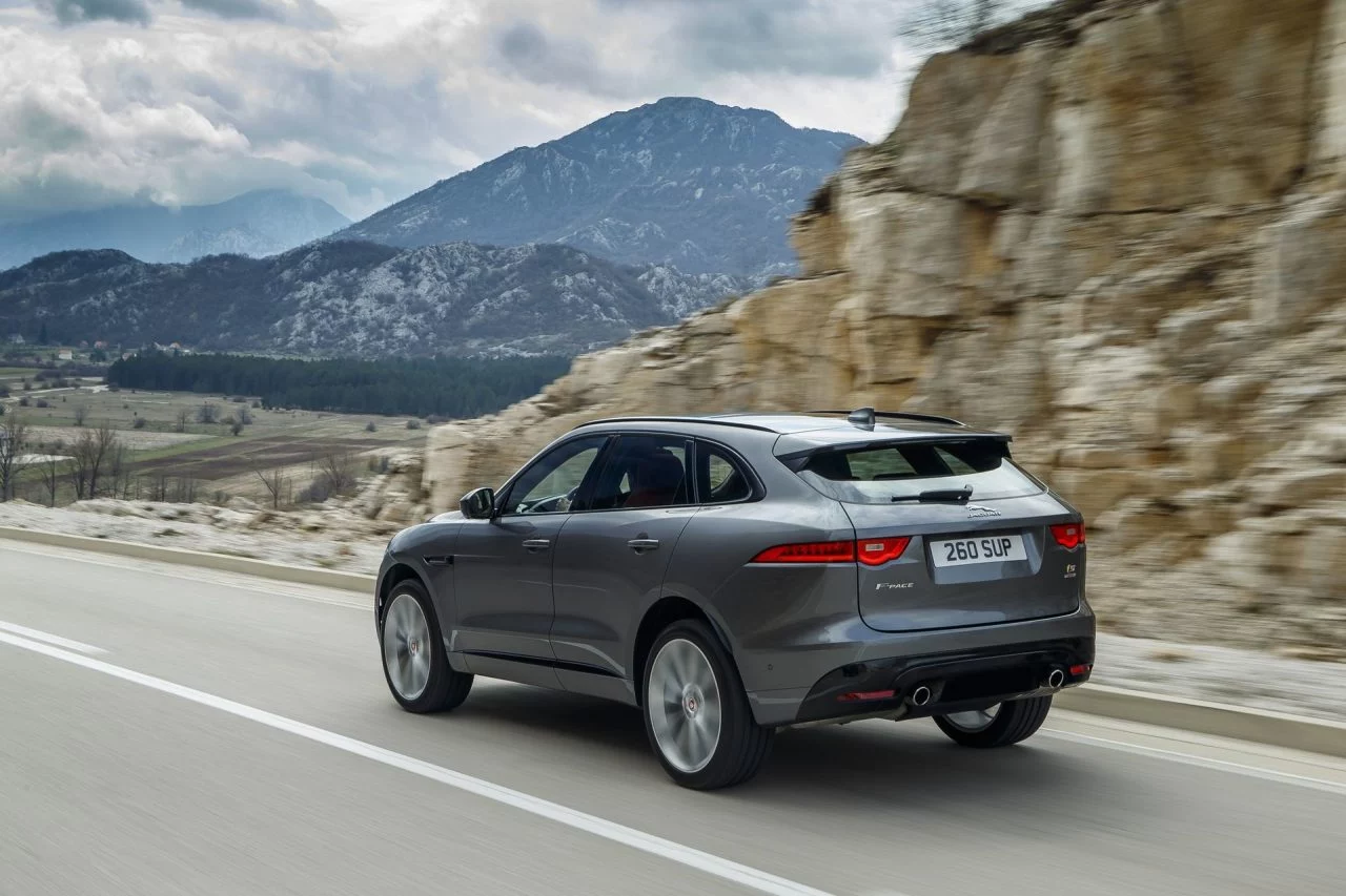 Jaguar F Pace My2019 1