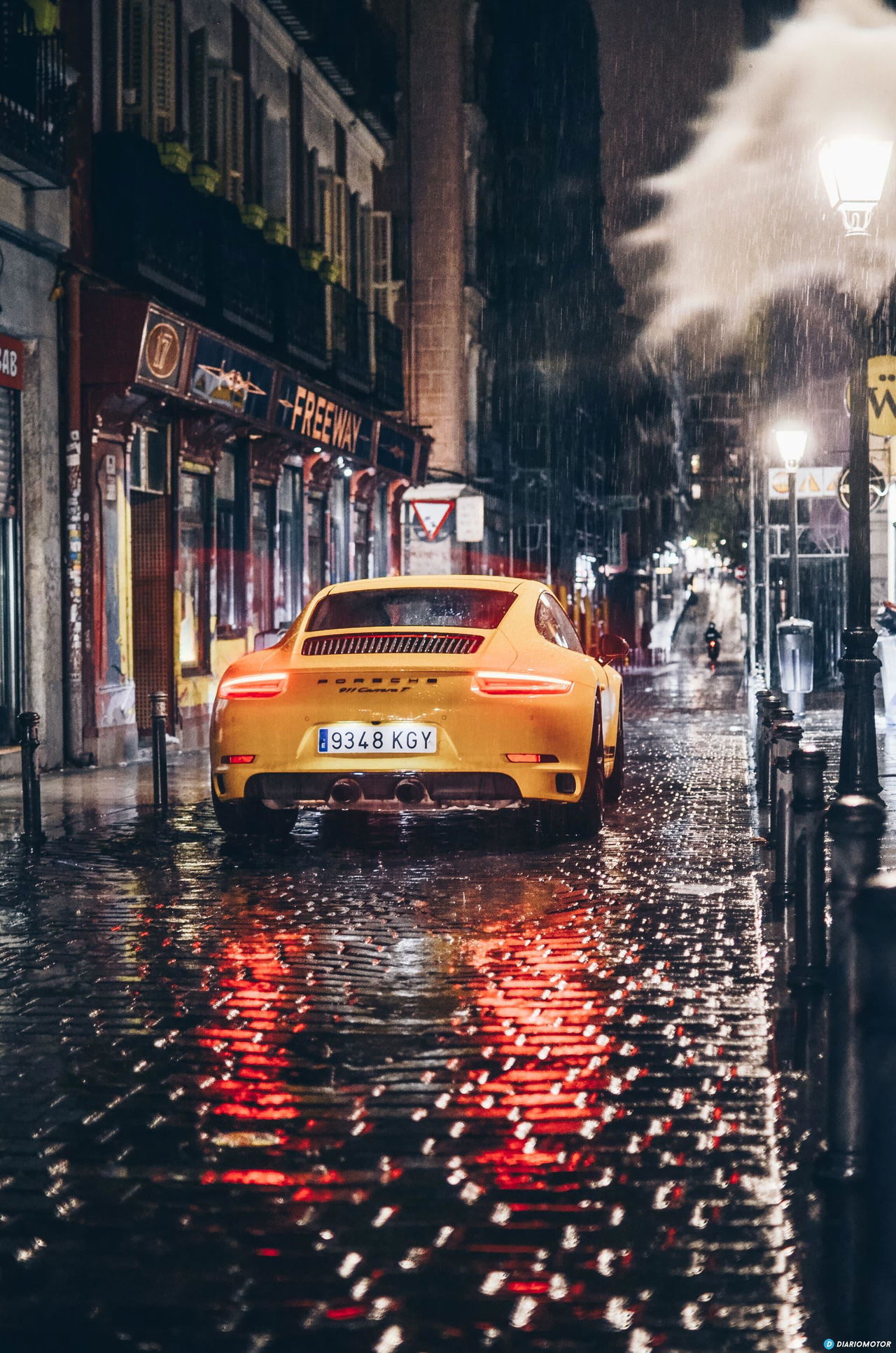 Porsche 911 Carrera 5 51