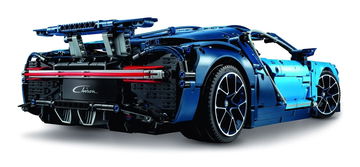 Bugatti Chiron Lego 0618 002