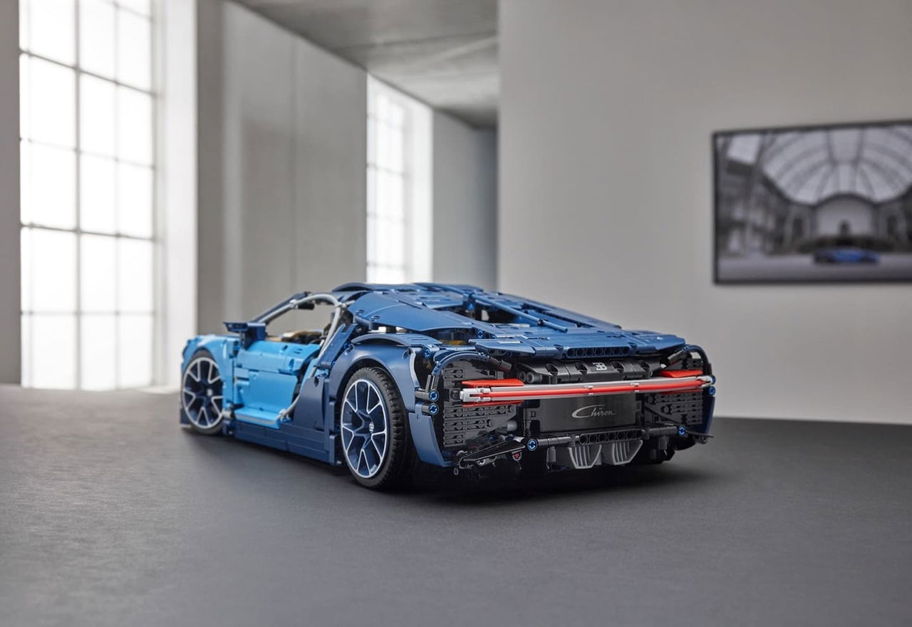 Bugatti Chiron Lego 0618 004