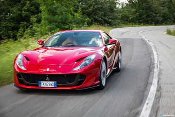 Ferrari 812 Superfast Exterior 00018