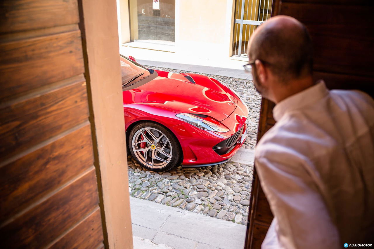 Ferrari 812 Superfast Exterior 00033