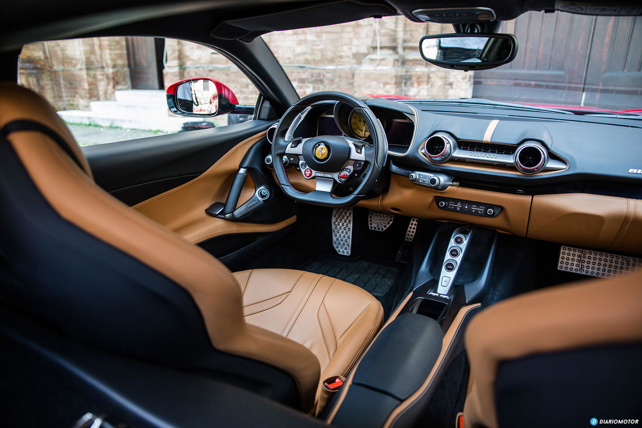 Ferrari 812 Superfast Interior 00015