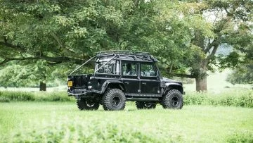 Land Rover Defender Svx James Bond Spectre 0618 022