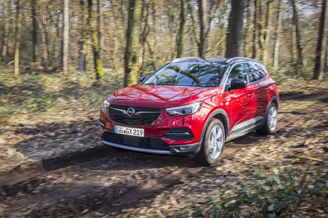 Opel Grandland X With Intelligrip