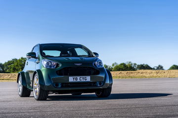 Aston Martin Cygnet V8 4