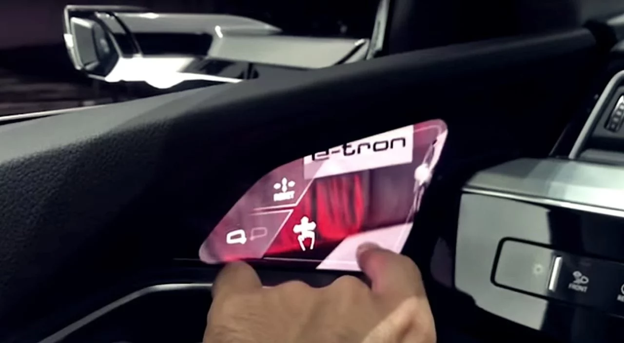 Audi E Tron Quattro Virtual Mirror 0718 01