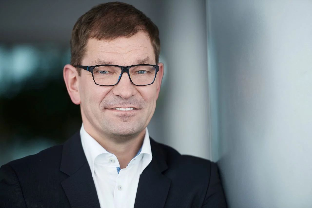 Ceo Audi Markus Duesmann Bmw 02