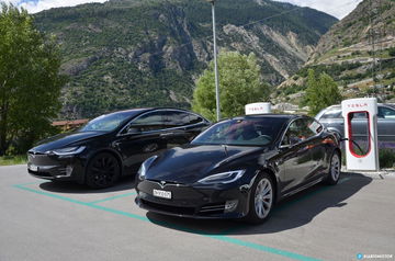 Tesla Gran Ruta Suiza 0718 035 