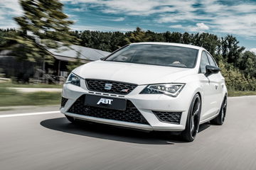 Abt Seat Leon Cupra Gr 20 Driving 04