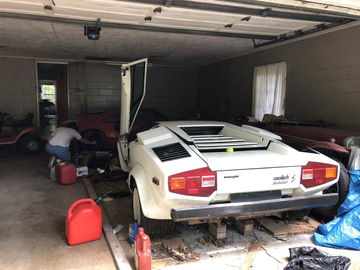 Countach Barn Find 1