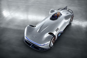 Mercedes Vision Eq Silver Arrow 0818 006