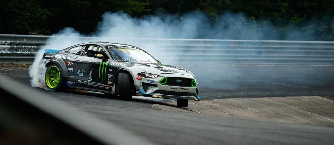 Watch High Powered 900 Horsepower Mustang Rtr Become First Car E