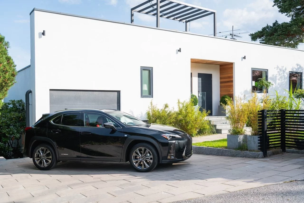 Lexus Ux 250h 0918 021