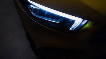 Mercedes Amg A 35 Teaser 5