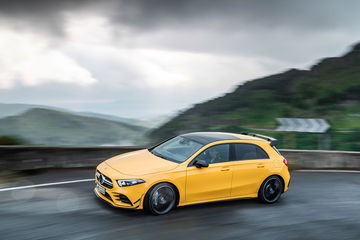 Mercedes Amg A35 2019 16