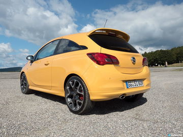 Opel Corsa Gsi Exterior 00002