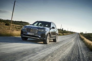 Bmw X7 027