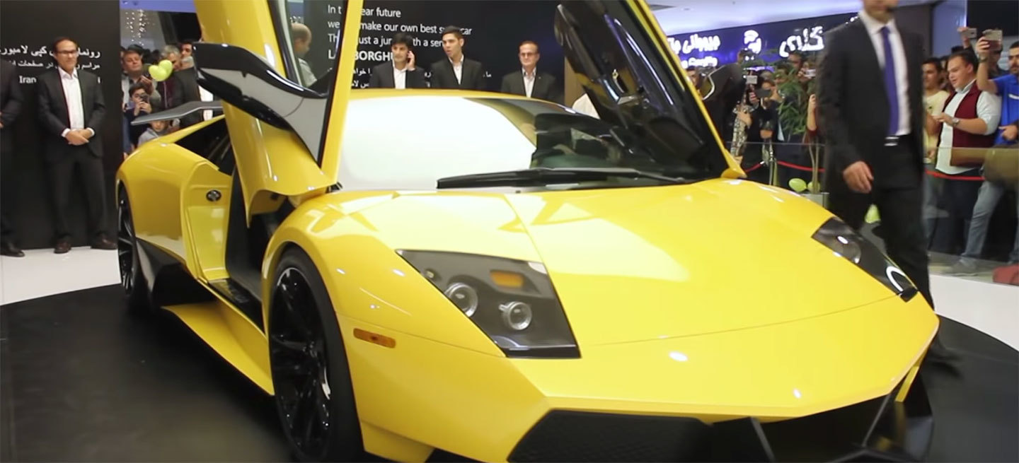 La sorpresa del día es esta réplica de Lamborghini Murciélago SV, con motor  Hyundai, fabricada por unos iraníes | Diariomotor