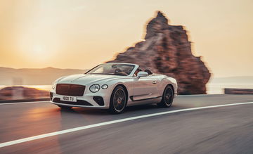 Bentley Continental Gt Convertible 2019 02