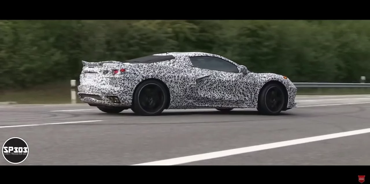 Chevrolet Corvette C8 Camuflado Video 1