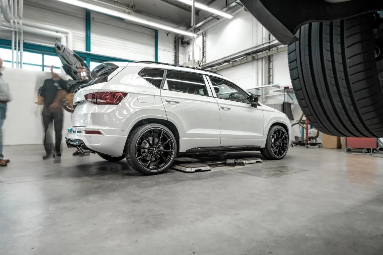 Cupra Ateca Abt Teaser Diagonal Rear