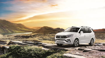 Ssangyong Rodius 2019 4