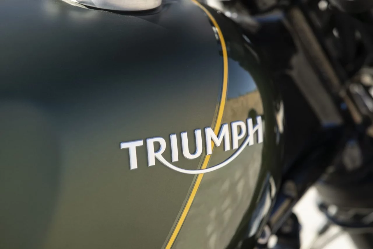 Triumph Ds1 2019 Ba8i7934 Grd Rt.psd