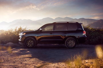 2020 Land Cruiser Heritage Edition 04