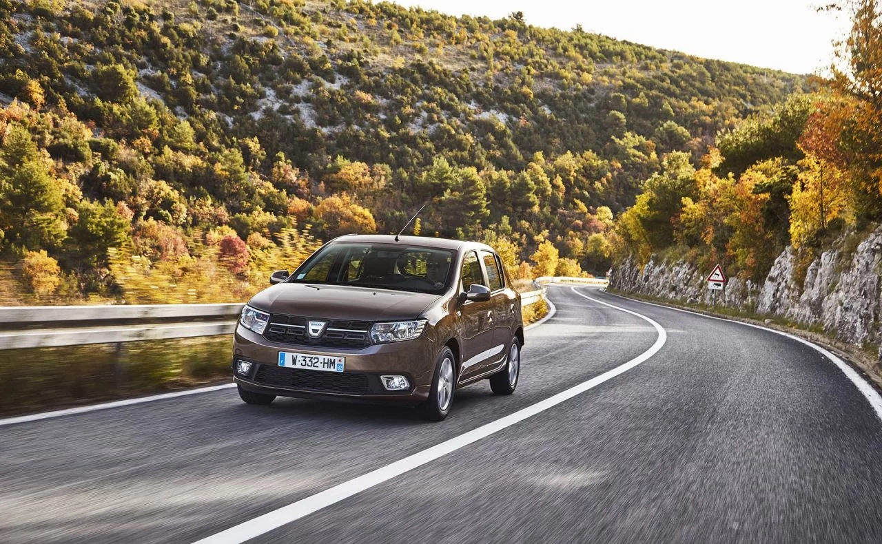 Dacia Sandero 2019 Marron Exterior 03