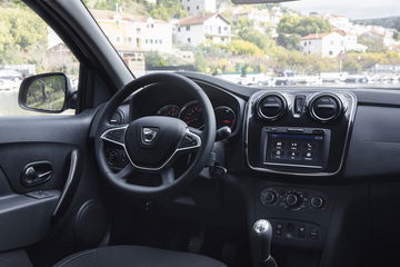 Dacia Sandero 2019 Marron Interior 11